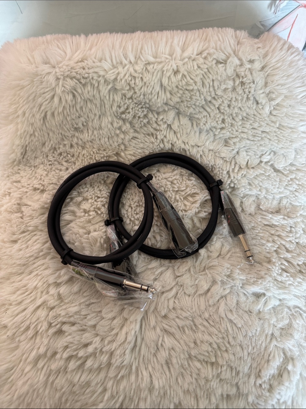 Black 1/4" Instrument Patch Cables - Pack of 2